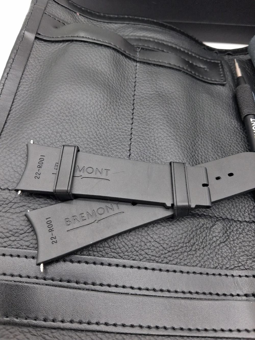 BREMONT Watch Travel Roll Case Box Dust Bag 22mm Rubber Strap Tool Set EUC